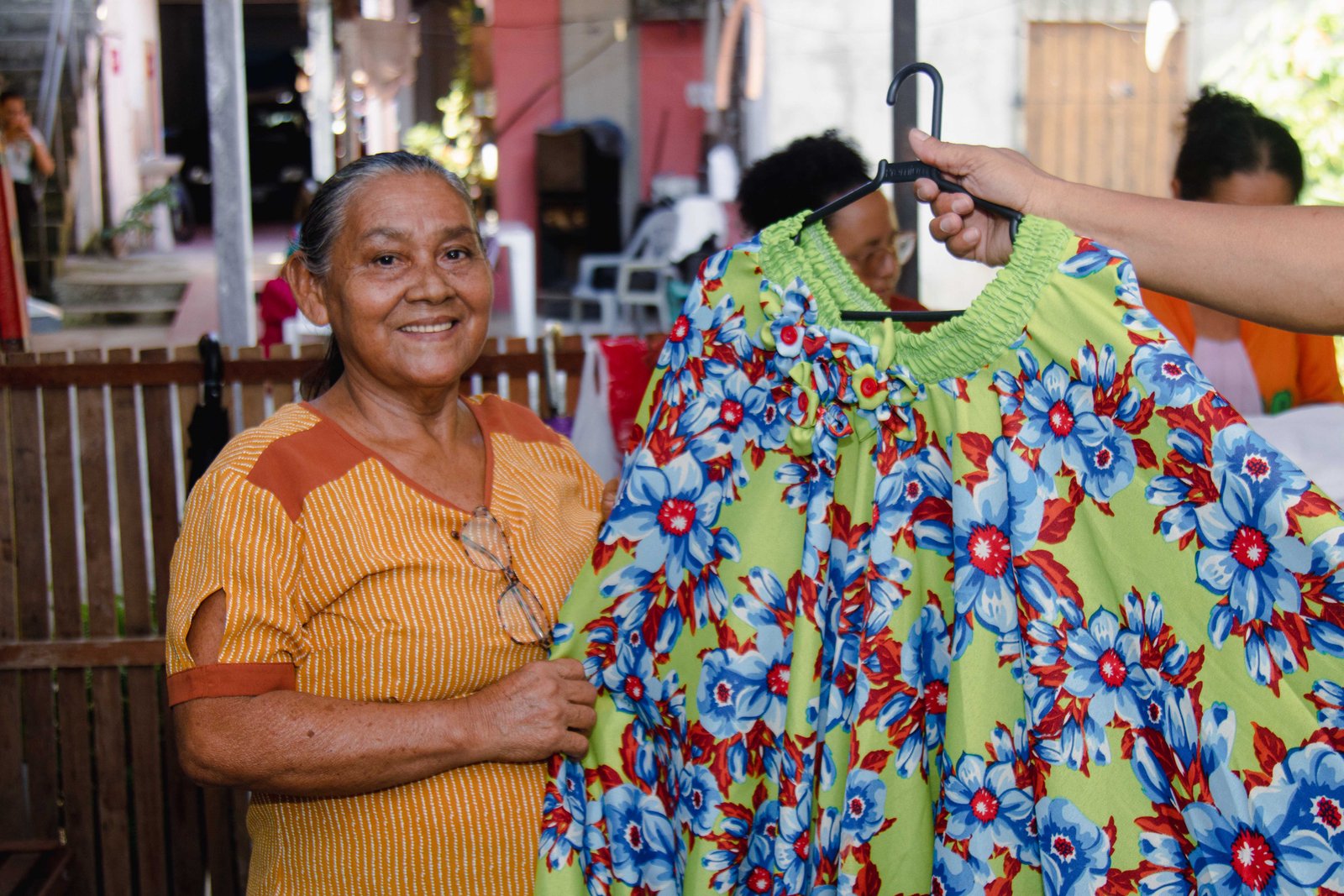 Projeto apoiado pelo Fundo de Sustentabilidade Hydro oferece capacitação em corte, costura e produção de biojoias em Barcarena